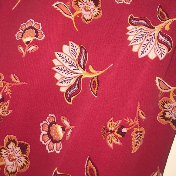 Red Sundress - Picture 4 of 4